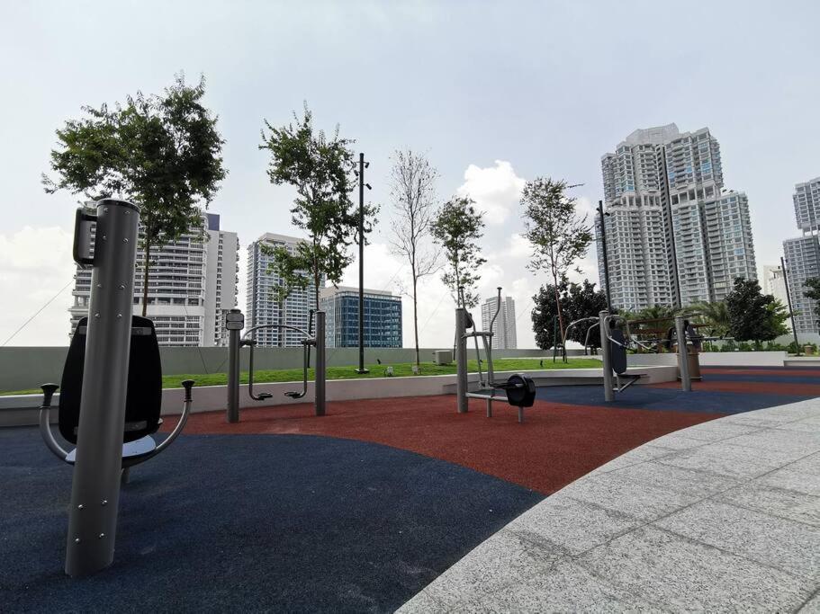 Apartment C0509 Muji Style Almas 100mbps Pool View Netflix By Nusajaya (Iskandar Puteri)