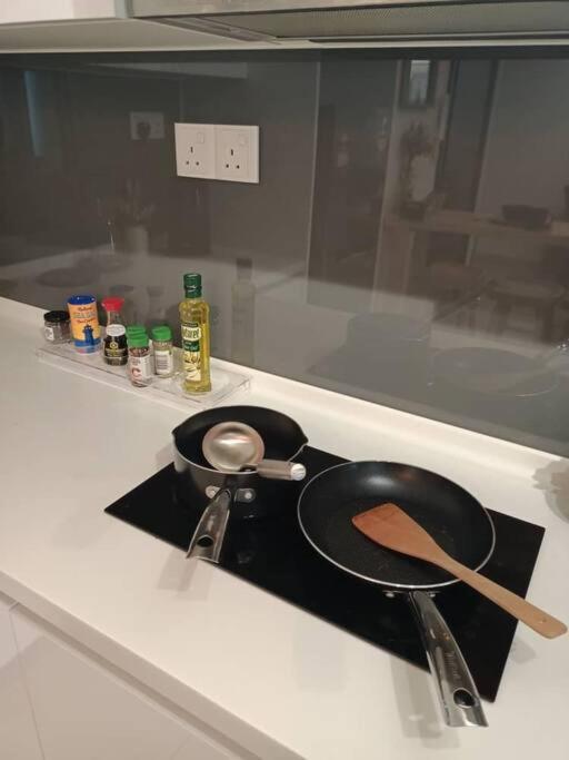 Apartment C0509 Muji Style Almas 100mbps Pool View Netflix By Nusajaya (Iskandar Puteri)